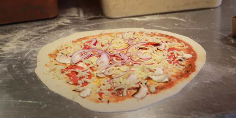 Pizza Van Sherfield English